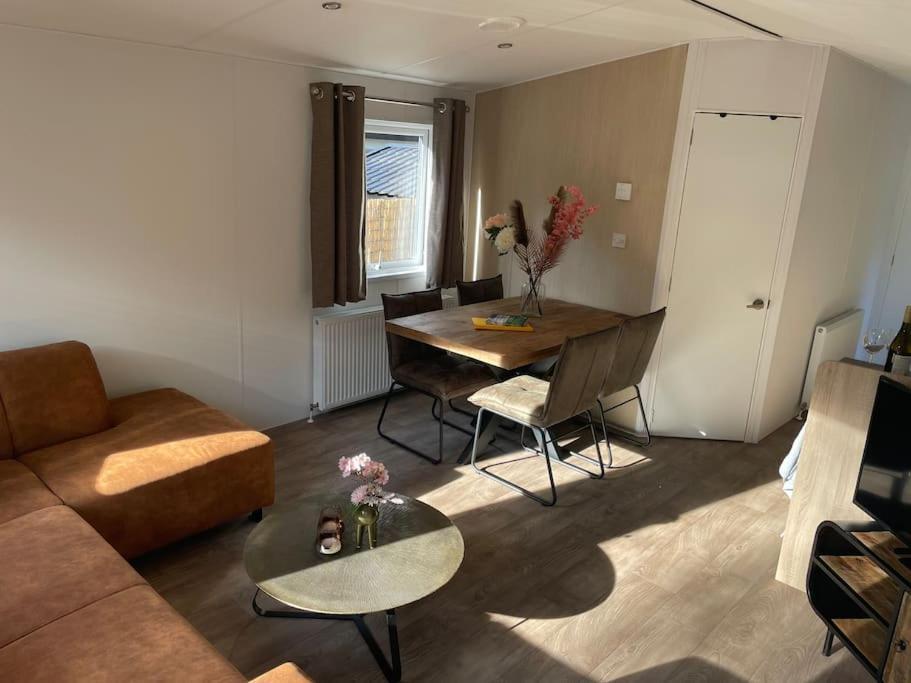Chalet Toetje Op De Veluwe Hoenderloo Εξωτερικό φωτογραφία