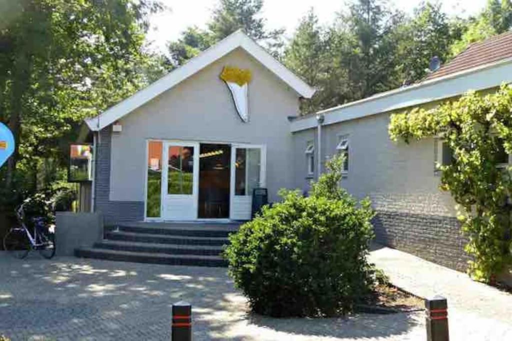 Chalet Toetje Op De Veluwe Hoenderloo Εξωτερικό φωτογραφία
